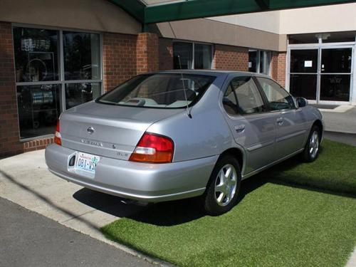 Nissan Altima 1999 photo 2