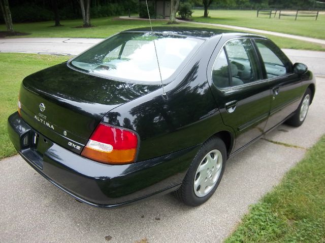 Nissan Altima 6 Speed Transmision Sedan