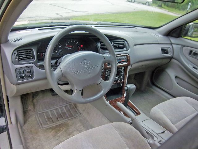 Nissan Altima 1999 photo 11