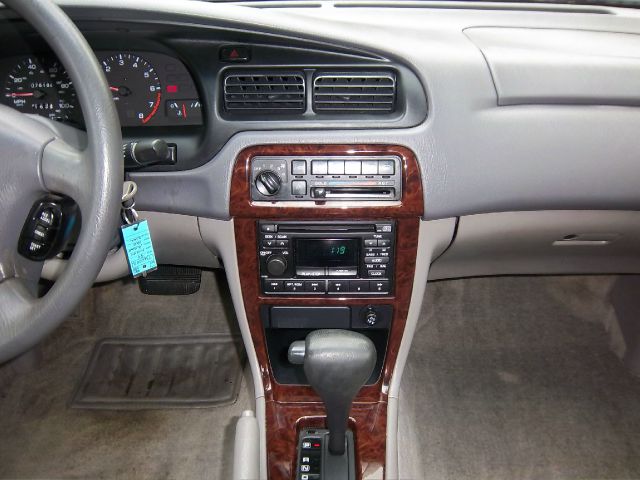 Nissan Altima 1999 photo 14
