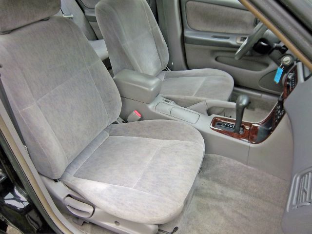 Nissan Altima 1999 photo 16
