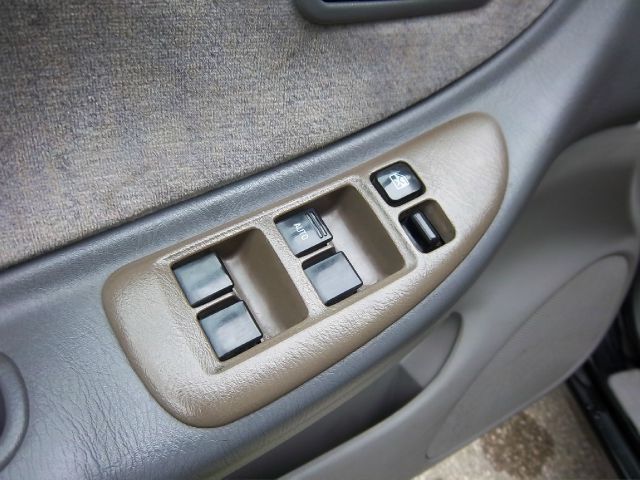 Nissan Altima 1999 photo 4