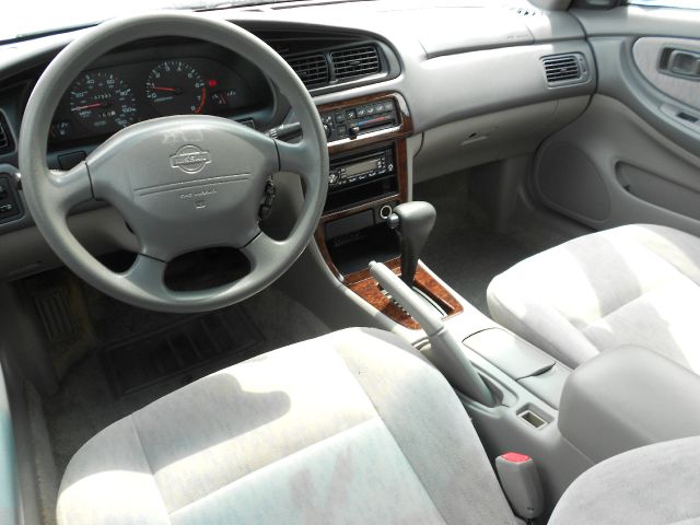 Nissan Altima 1999 photo 12