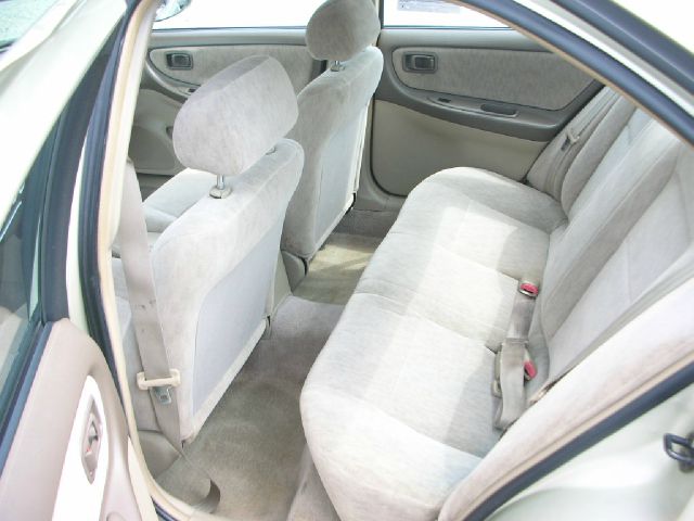 Nissan Altima 1999 photo 4
