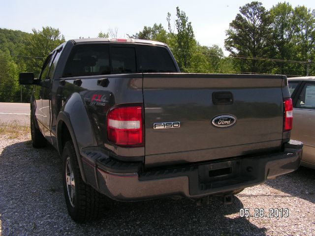 Nissan Altima SE Sedan