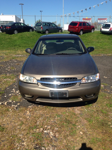 Nissan Altima 2000 photo 1