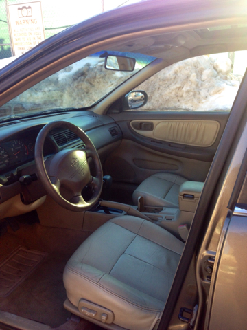 Nissan Altima 2000 photo 2