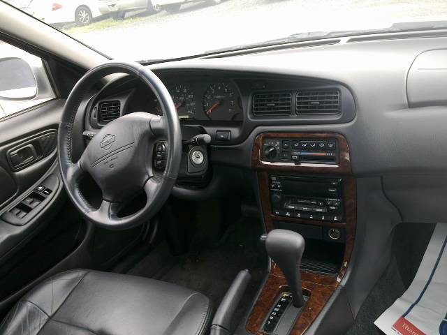Nissan Altima 2001 photo 4