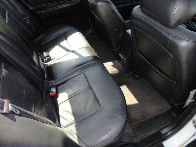 Nissan Altima 2001 photo 4