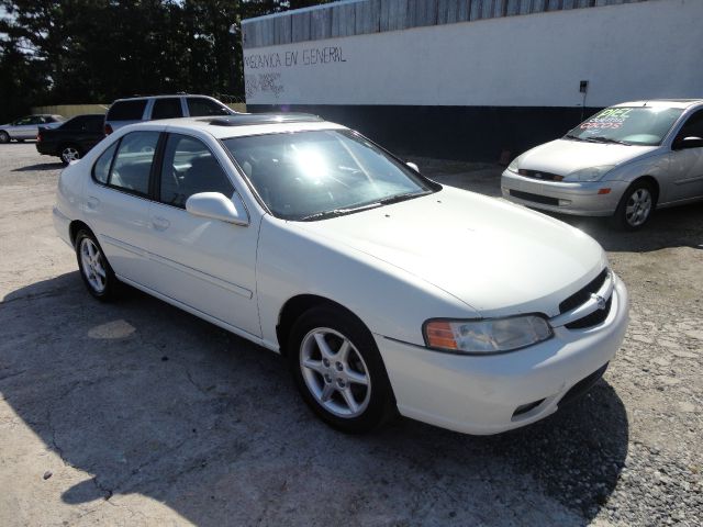 Nissan Altima 2001 photo 5