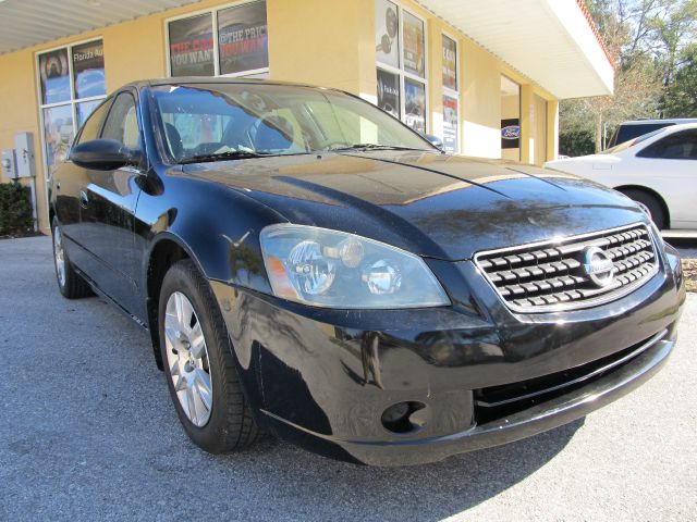 Nissan Altima 2001 photo 1