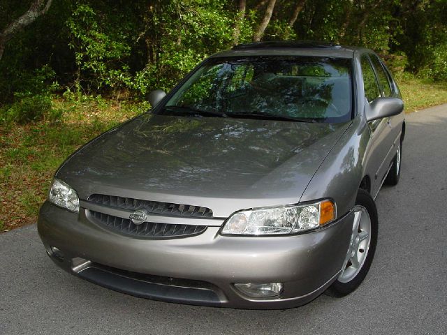 Nissan Altima 2001 photo 5