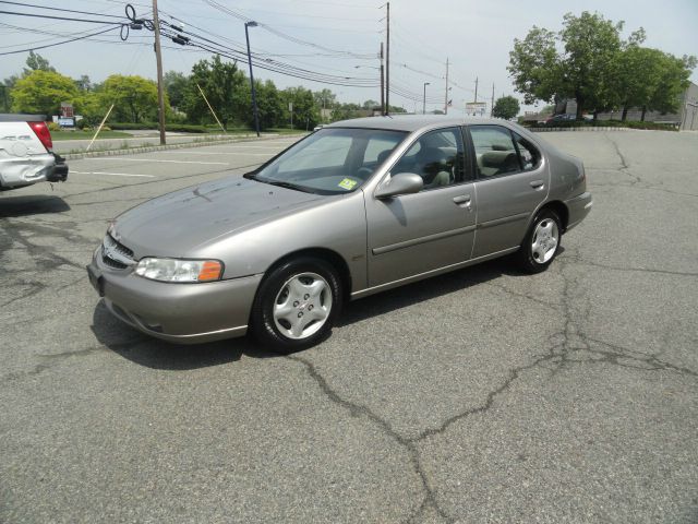 Nissan Altima 6 Speed Transmision Sedan