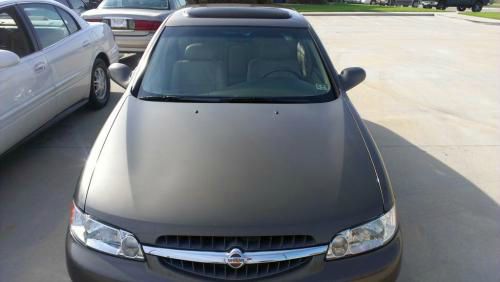 Nissan Altima 2001 photo 1