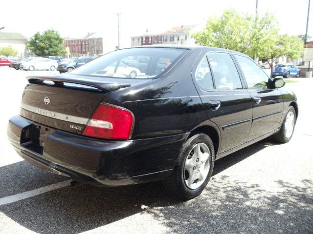 Nissan Altima 2001 photo 2