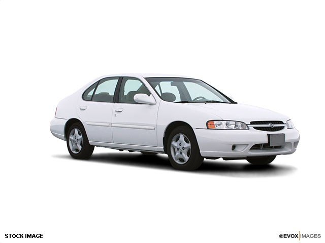 Nissan Altima 2001 photo 2