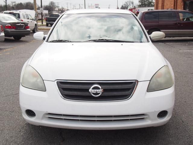 Nissan Altima 2002 photo 1