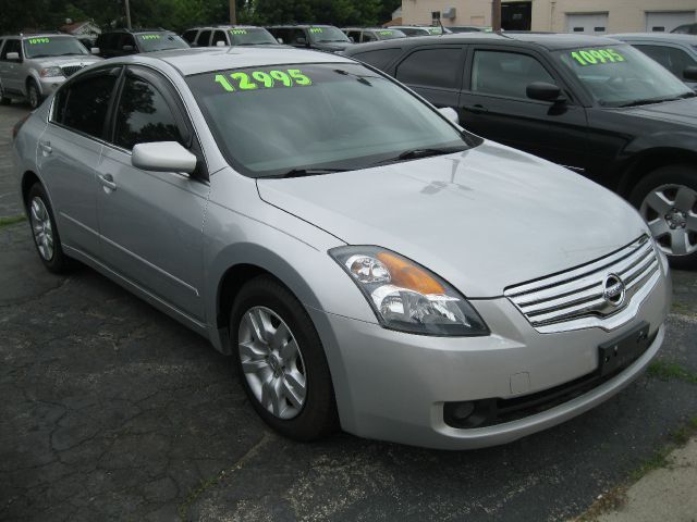 Nissan Altima 2002 photo 2