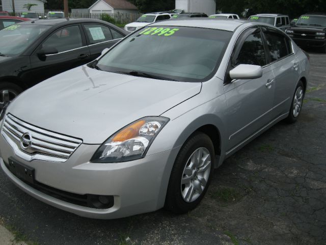 Nissan Altima 2002 photo 3