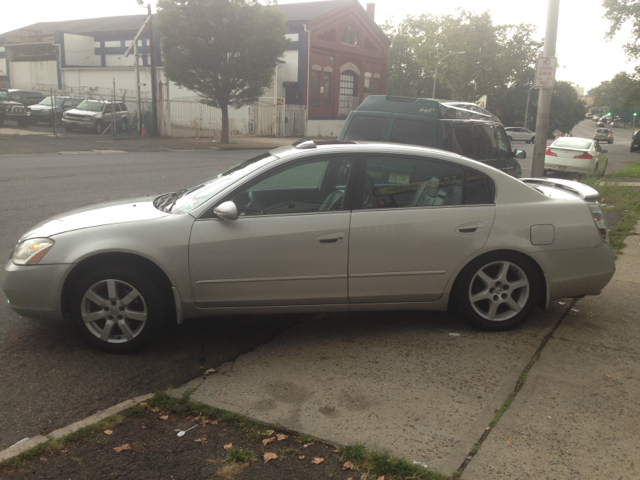 Nissan Altima LE Sedan