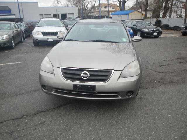 Nissan Altima 2002 photo 2