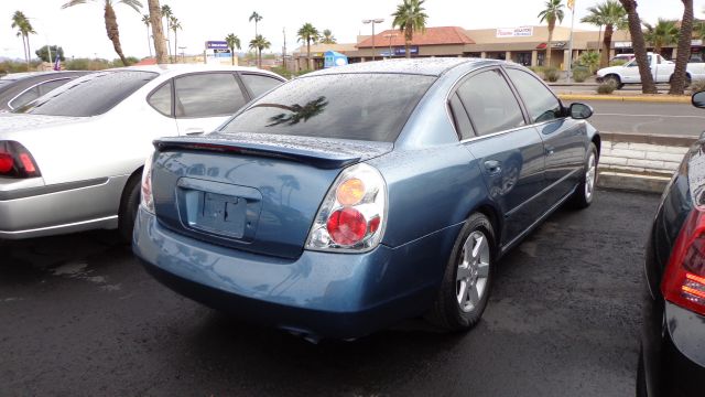 Nissan Altima 2002 photo 2