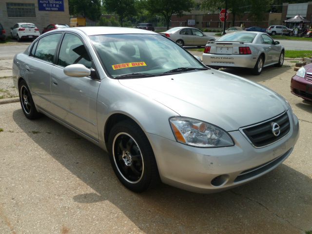 Nissan Altima 2002 photo 1