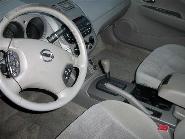 Nissan Altima 2002 photo 4