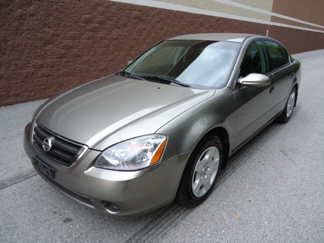 Nissan Altima 2002 photo 2