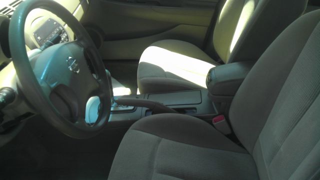 Nissan Altima 2002 photo 3