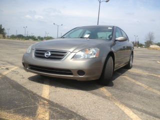 Nissan Altima 2002 photo 1
