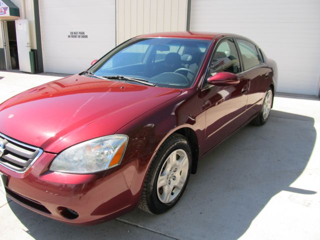 Nissan Altima 2002 photo 1