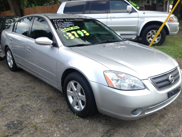 Nissan Altima 2002 photo 2