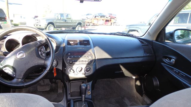 Nissan Altima 2002 photo 3