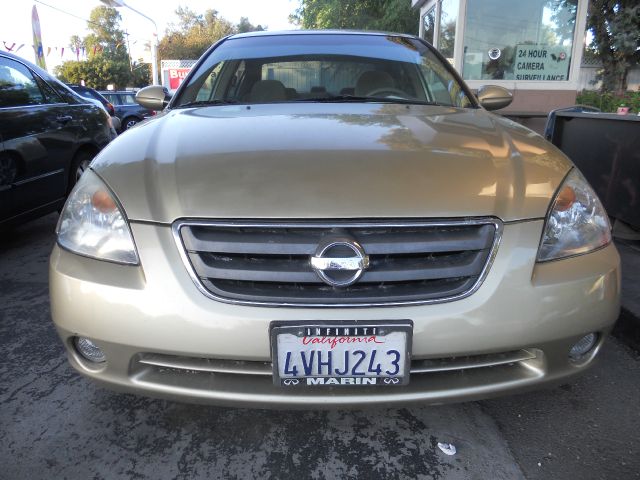 Nissan Altima LE Sedan
