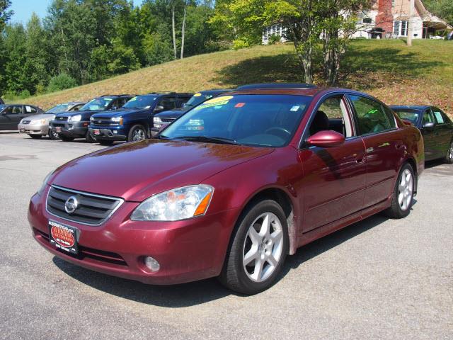Nissan Altima 2002 photo 2