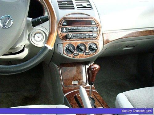 Nissan Altima 2002 photo 2