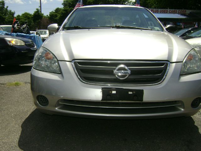 Nissan Altima 2002 photo 1