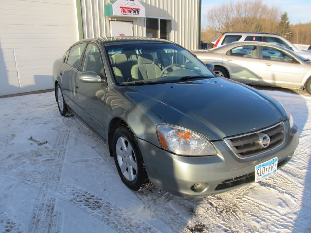 Nissan Altima 2002 photo 1