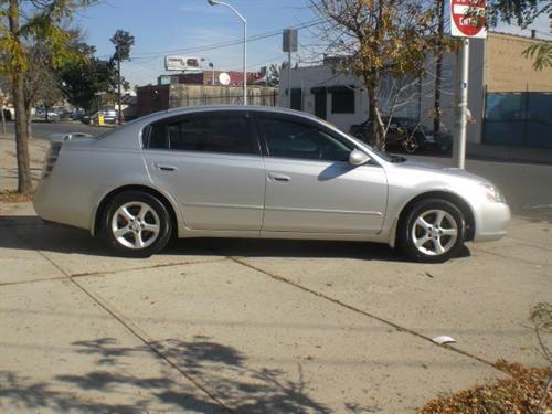 Nissan Altima 2002 photo 2