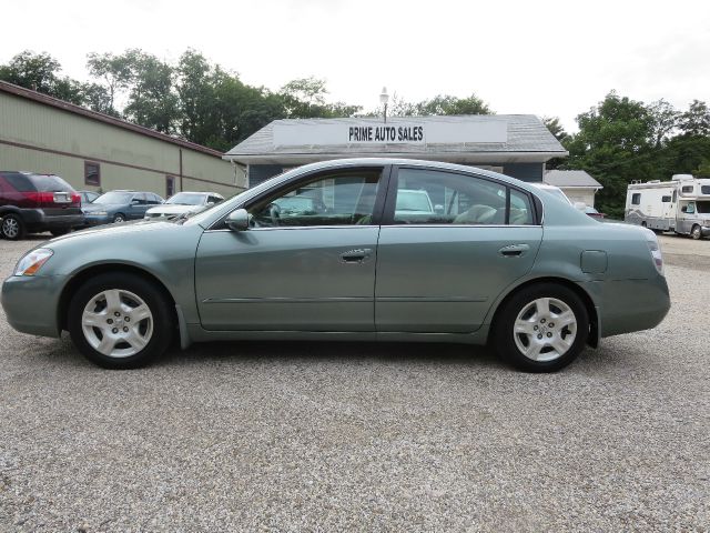 Nissan Altima 2002 photo 1