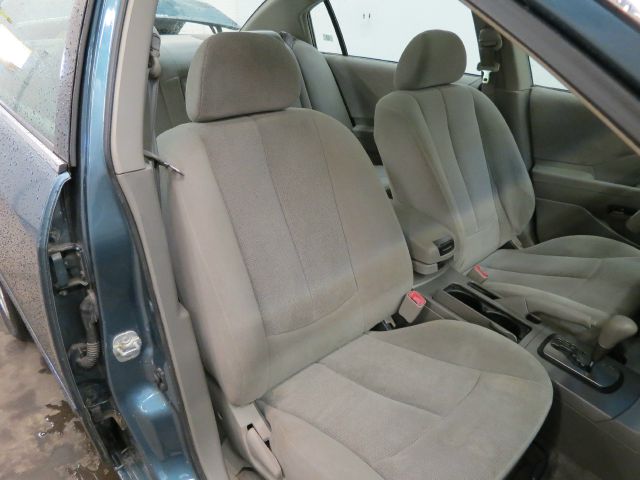 Nissan Altima 2002 photo 3