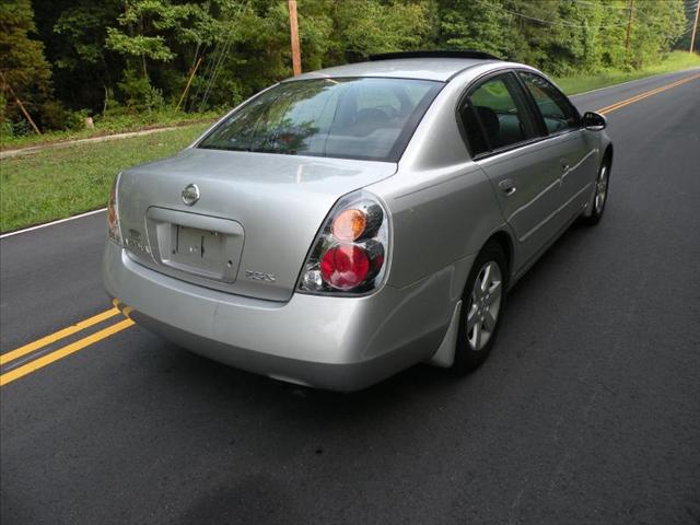 Nissan Altima 2002 photo 3