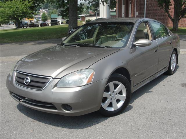 Nissan Altima XR Sedan