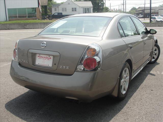Nissan Altima 2003 photo 39