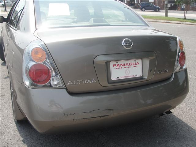Nissan Altima 2003 photo 41