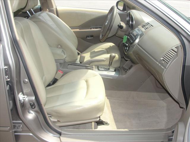 Nissan Altima 2003 photo 46