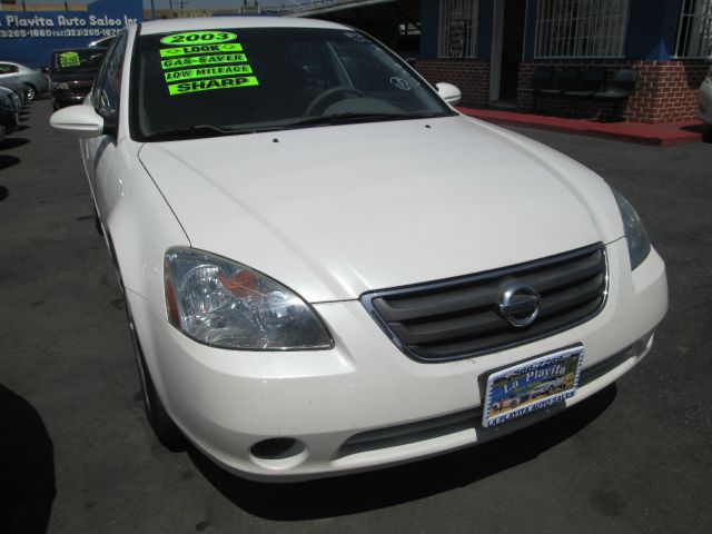 Nissan Altima 2003 photo 2