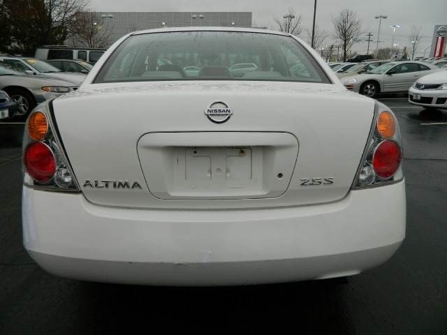 Nissan Altima 2003 photo 5