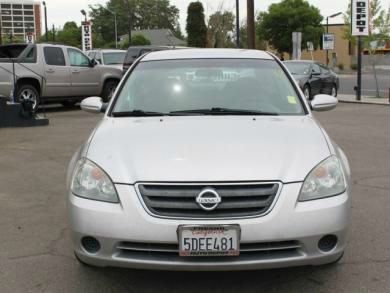 Nissan Altima 2003 photo 1